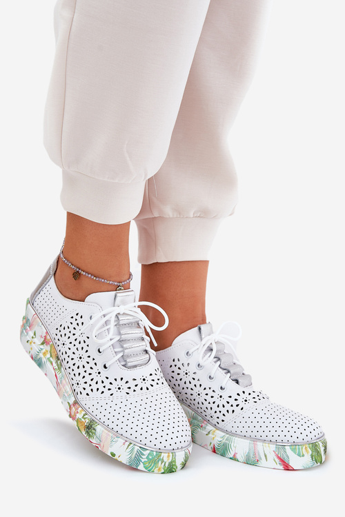 Skórzane Półbuty Damskie Na Koturnie Artiker 56C1799 Biało-Srebrne