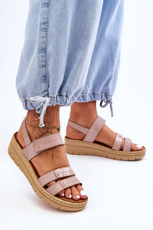 Damskie Skórzane Sandałki Na Rzep Różowe Fresh Look