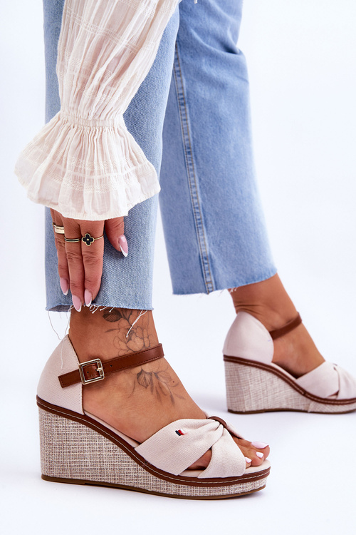 Sandały Damskie Na Plecionym Koturnie Beżowe Judith