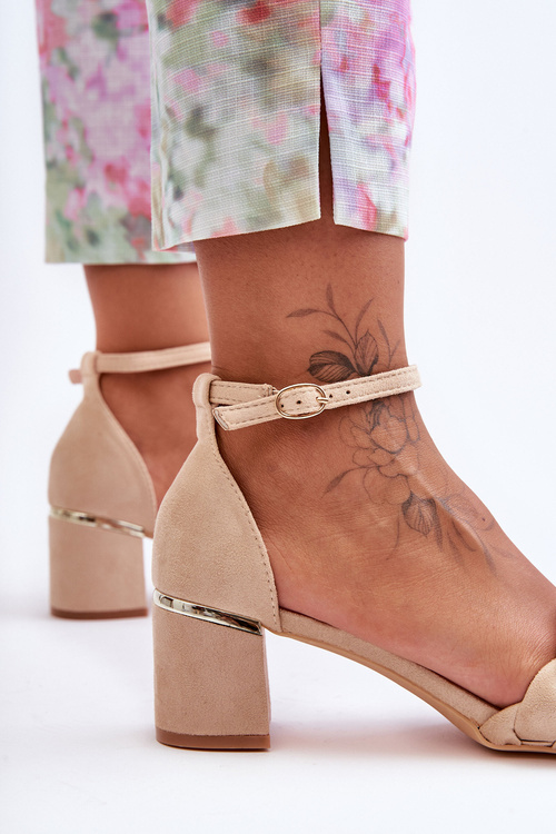 Zamszowe Sandały Z Warkoczem Beżowe Essenza