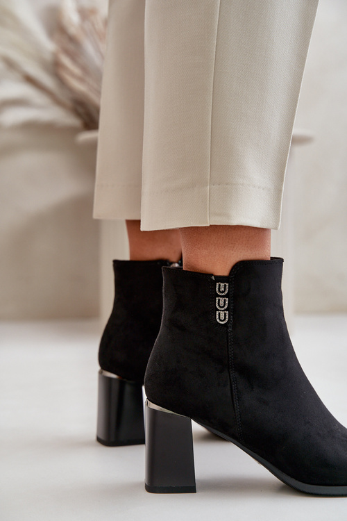 Ocieplane Eko Zamszowe Botki Damskie Na Słupku Zapinane Na Zamek Czarne Erillia
