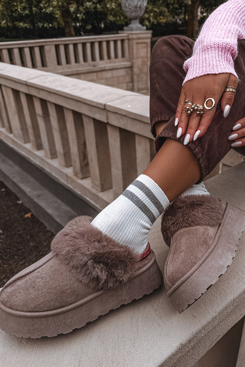 Śniegowce Damskie Na Platformie Z Futerkiem I Haftem Ciemnobeżowe Querina