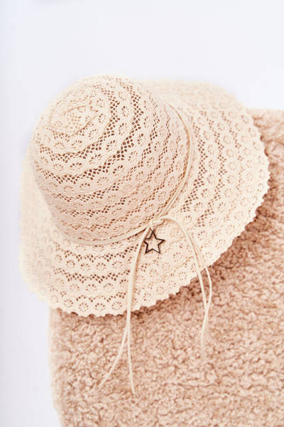 Damski Kapelusz Ażurowy Beżowy Mera
