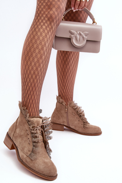 Zamszowe Botki Damskie Na Płaskim Obcasie Beżowe Klemovia