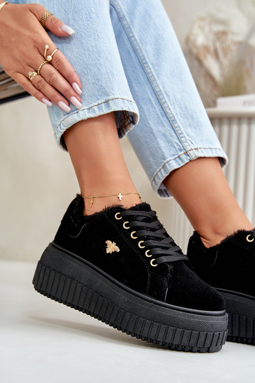 Sneakersy Damskie Ocieplane Na Masywnej Podeszwie Ze Złotym Detalem Czarne Lotira