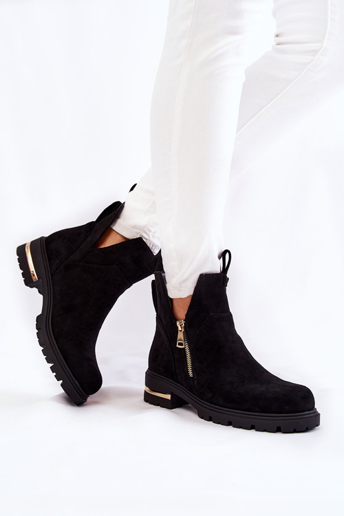 Zamszowe Botki Z Wycięciami Czarne Klarissa