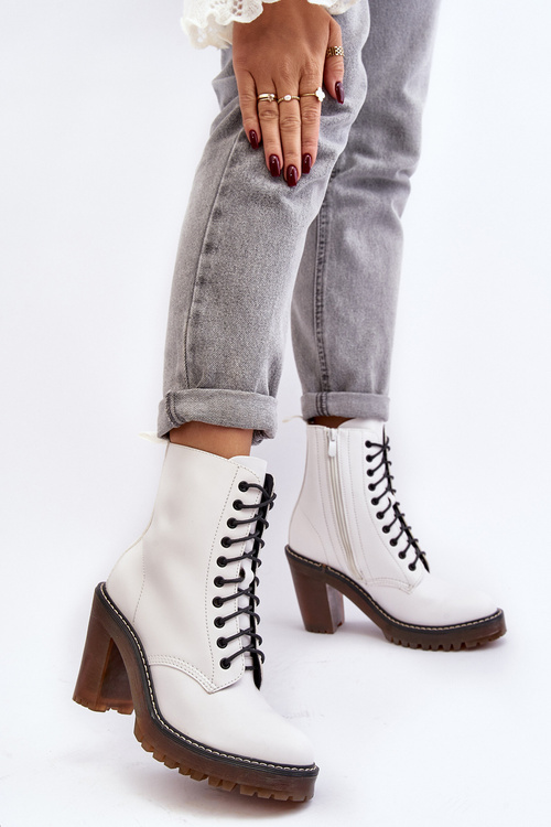 Botki Damskie Sznurowane Na Słupku Białe Arove