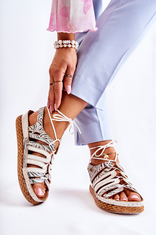 Modne Damskie Skórzane Sandały Maciejka 05552-04 Beżowo-Czarne