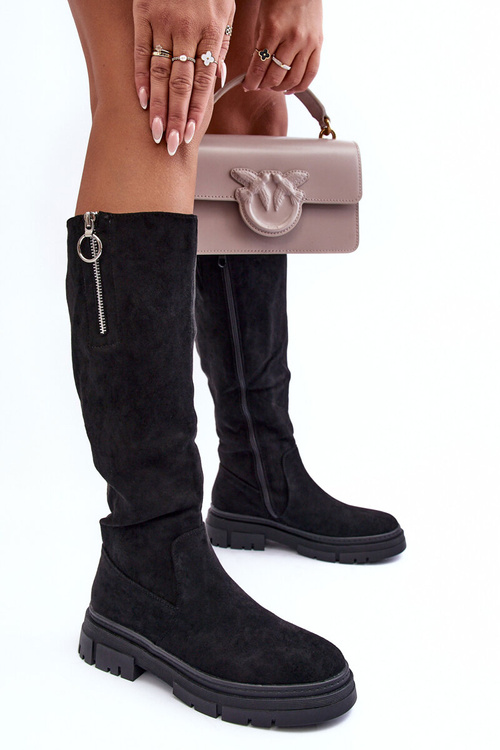 Zamszowe Kozaki Na Płaskim Obcasie I Platformie Czarne Nesina