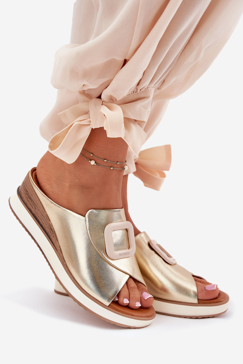 Klapki Damskie Skórzane Na Koturnie Artiker 56C2146 Złote