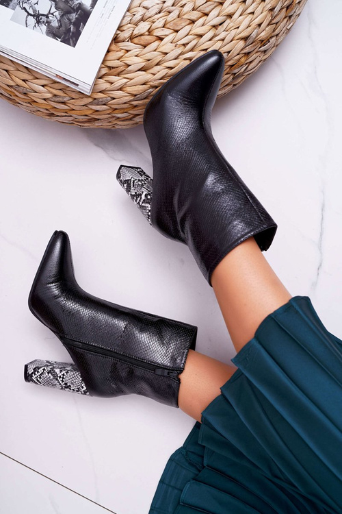 Botki Damskie Na Słupku Wężowy Motyw Czarne Vernel