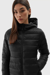 Damska Kurtka Puchowa Z Kapturem 4F 4FWAW24TDJAF468-20S Czarna