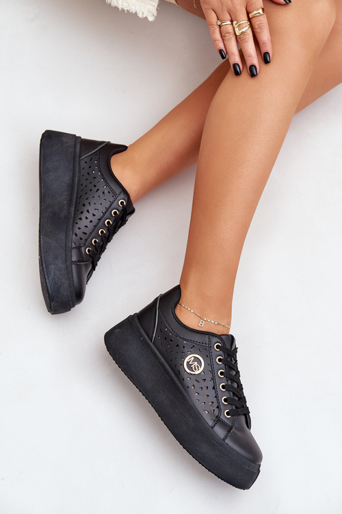 Ażurowe Sneakersy Ze Złotym Detalem Czarne Cassildi