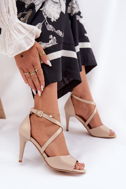 Modne Sandały Na Szpilce Złote Loressa