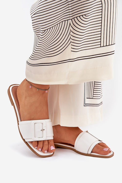 Płaskie Klapki Damskie Eko Skórzane Z Klamrą Białe Bamma