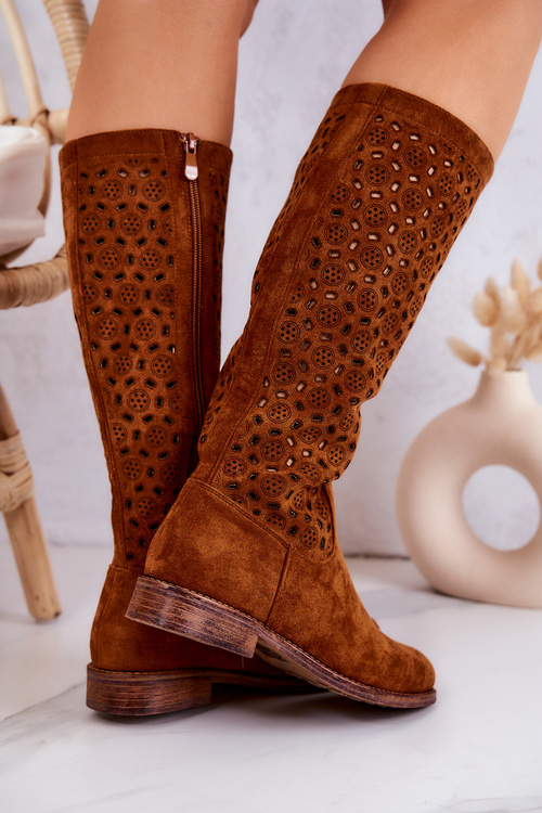 Zamszowe Kozaki Z Ażurowym Wzorem Camel Darnell