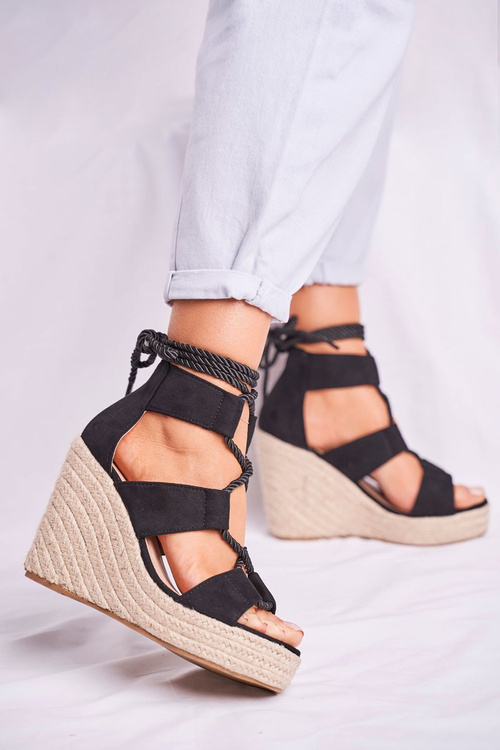 Sandałki Damskie Na Koturnie espadrylu czarne Beautiful One