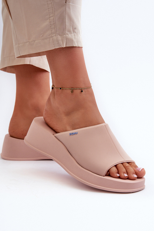 Pachnące Klapki Damskie Na Koturnie ZAXY LL285083 Jasnoróżowe