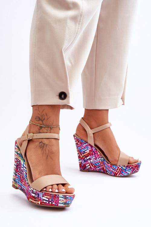 Damskie Sandałki Na Kolorowym Koturnie Beżowe Malibu