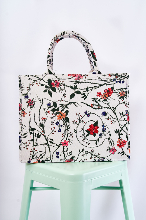 Duża Klasyczna Torebka W Print Biało-Pomarańczowa Micola