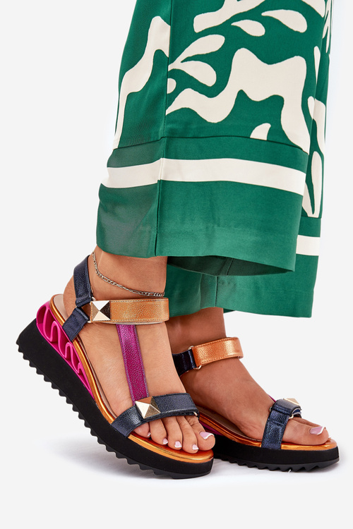 Skórzane Sandały Damskie Na Koturnie D&A CR51-135 Multikolor