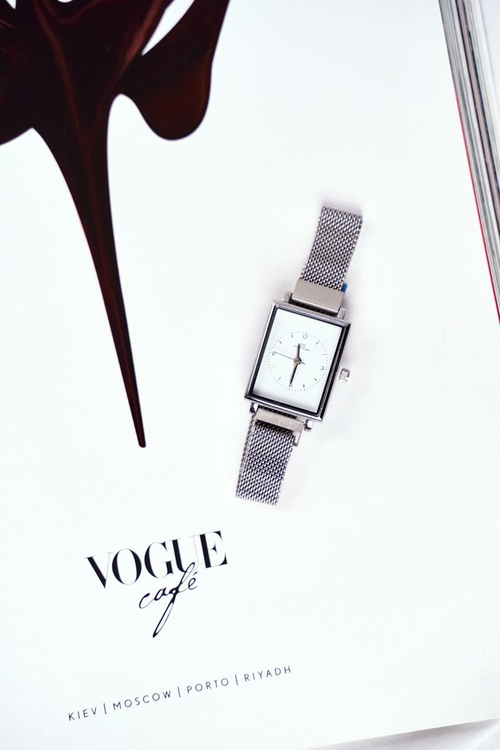 Damski Zegarek Giorgio & Dario Na Magnes Srebrny Quadro