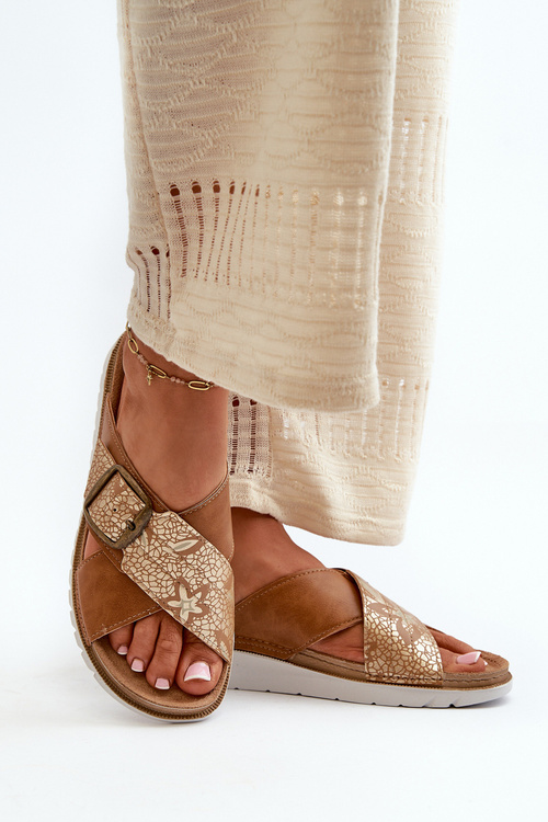 Wygodne Klapki Damskie Z Klamrą Inblu CN000032 Camel