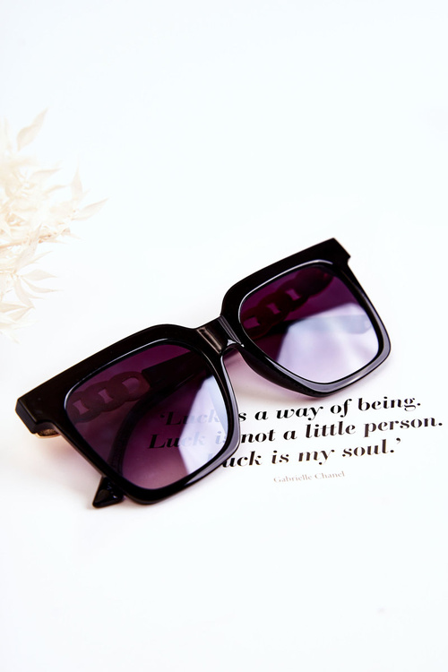 Modne Okulary Przeciwsłoneczne V120043 Czarne