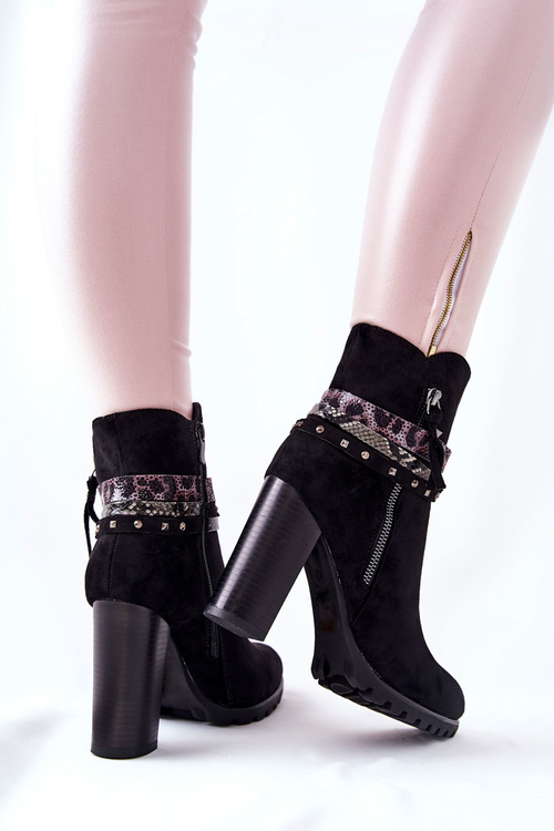 Zamszowe Botki Na Wysokim Słupku Czarne Besis