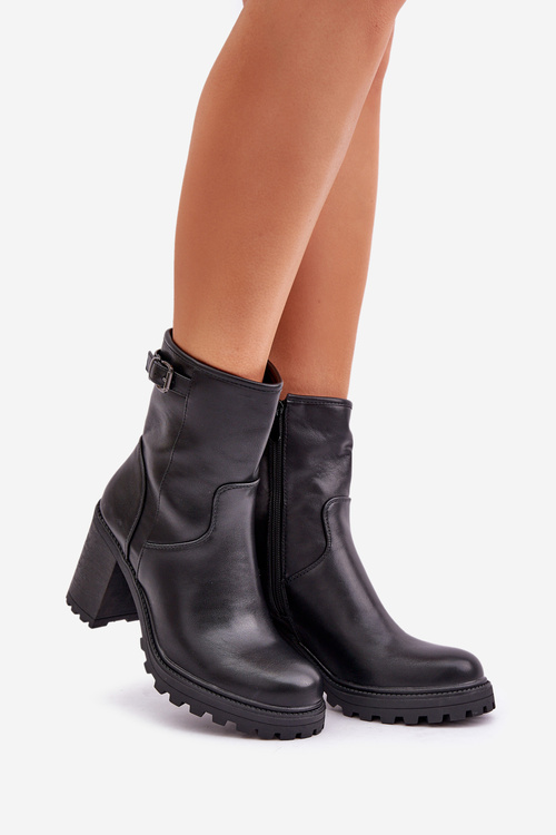 Ocieplane Botki Na Słupku Z Klamrą Czarne Selavia