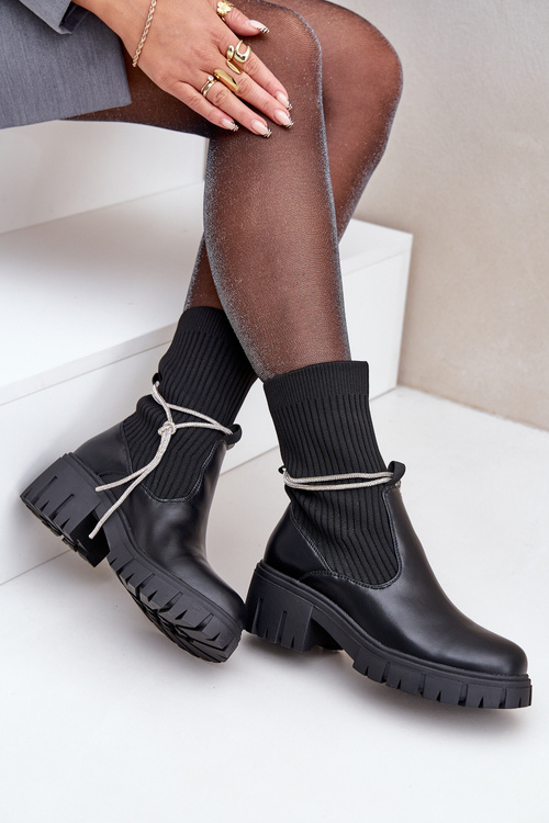 Botki Ze Skarpetą I Błyszczącym Wiązaniem Czarne Dinarca
