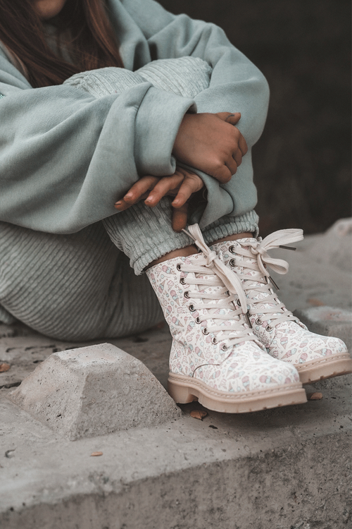 Ocieplane Botki Dziecięce Na Suwak Beżowe Dolida