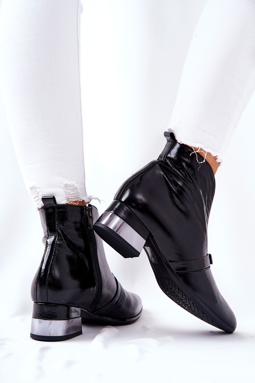 Skórzane Botki Na Obcasie Laura Messi Czarne 2268