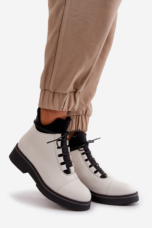 Botki Damskie Ocieplane Z Niską Cholewką Eko Skórzane Białe