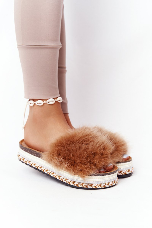 Klapki Na Platformie z Futerkiem Camel Adventure