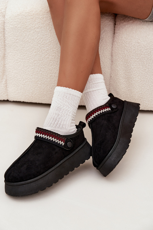 Śniegowce Damskie Niskie Z Ruchomym Paskiem I Haftem Na Platformie Czarne Lyrisse