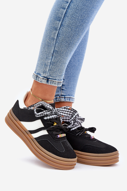 Sneakersy Damskie Z Przypinkami Czarne Jariana