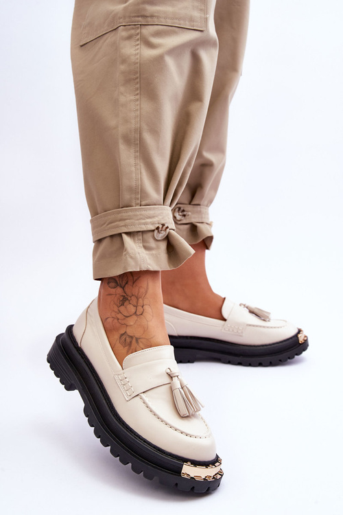 Klasyczne Półbuty Mokasyny Z Frędzlami Beżowe Lonisa