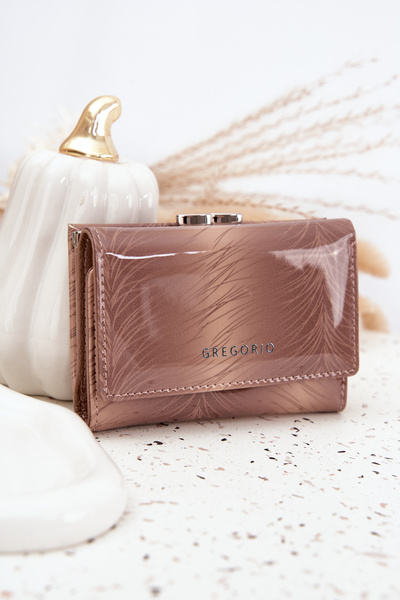 Lakierowany Portfel Damski Z Drobinkami Beżowy Cermina