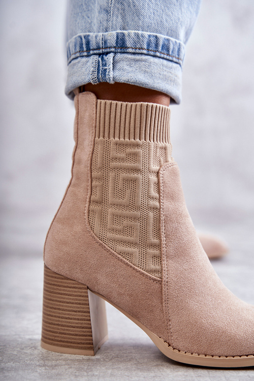 Damskie Zamszowe Botki Ze Skarpetą Beżowe Montes