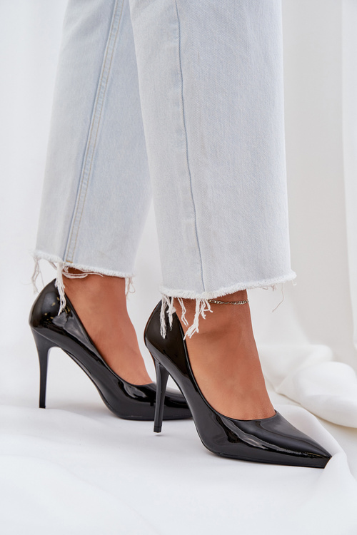 Szpilki Lakierowane Ze Szpiczastymi Noskami Czarne Omenra