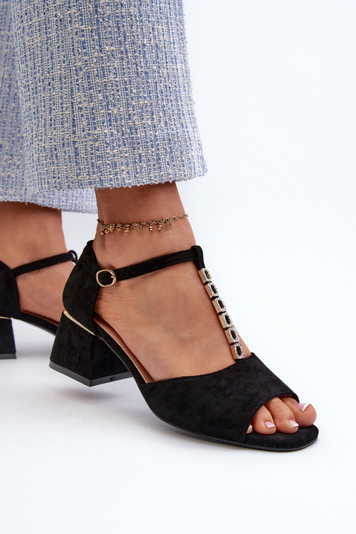 Sandały Damskie Na Obcasie Klocku Z Ozdobnym Paskiem Eko Zamszowe Czarne Obivena