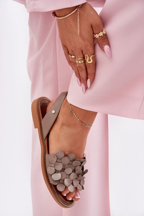 Skórzane Sandały Na Płaskim Obcasie Zazoo 40425 Ciemnobeżowe