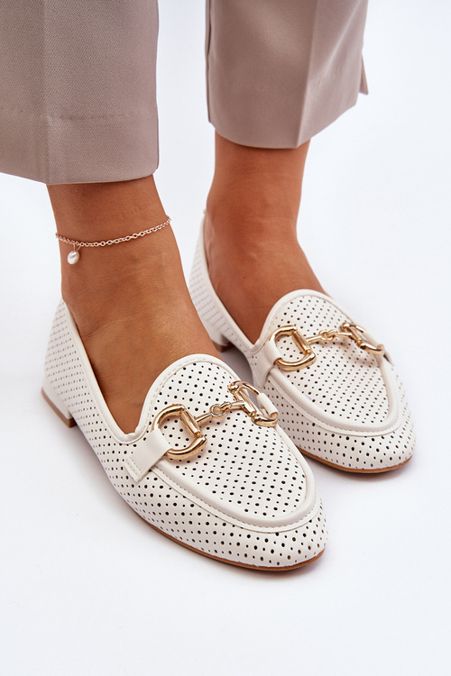 Mokasyny Damskie Na Płaskim Obcasie Z Ozdobą Białe Iluvana