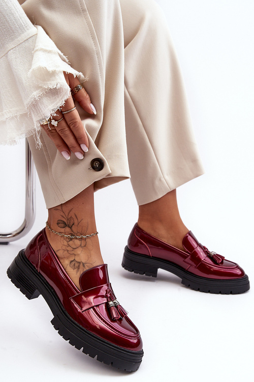Lakierowane Półbuty Loafersy Z Frędzlami Bordowe Velenase