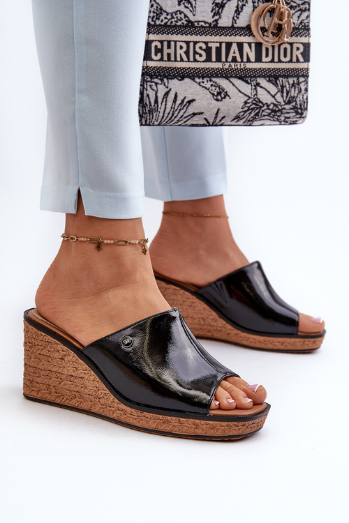 Klapki Damskie Lakierowane Na Koturnie Sergio Leone KL213 Czarne