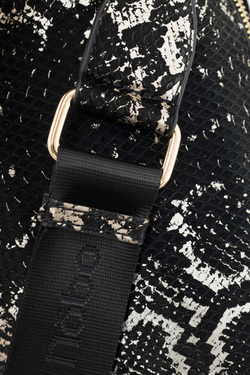 Klasyczna Torebka Listonoszka Wężowy Wzór NOBO N1340-CM23 Czarno-Złota