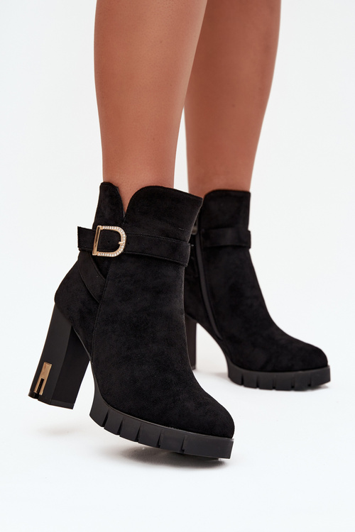 Ocieplane Botki Damskie Na Słupku Z Klamrą Czarne Nolivira