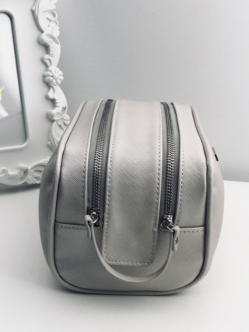 NOBO Beżowa Kosmetyczka