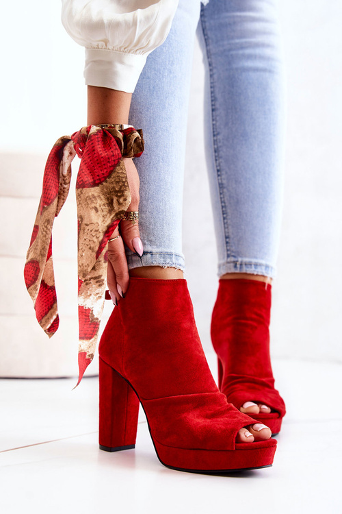 Botki Na Słupku Odkryte Palce Czerwone Adore